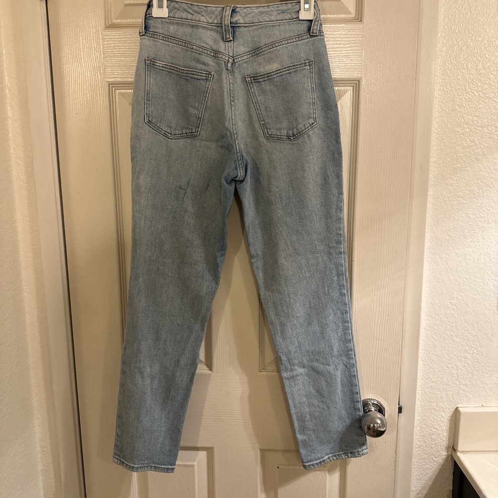 Universal Thread Jeans - Picture 2 of 3